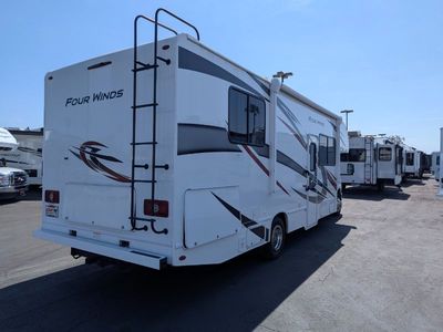 2024 Thor Motor Coach Four Winds — photo 7 view
