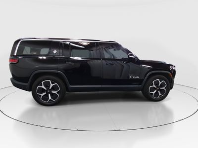 2023 Rivian R1S - Photo 8