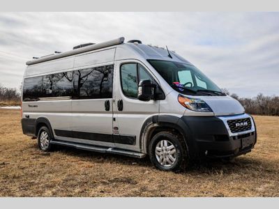 2024 Thor Motor Coach Tellaro - Photo 1