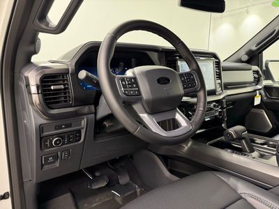 2025 Ford F-150 Lariat Truck V6 EcoBoost - Photo 17