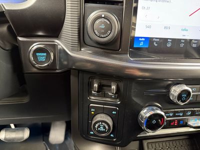 2025 Ford F-150 Lariat Truck V6 EcoBoost - Photo 22