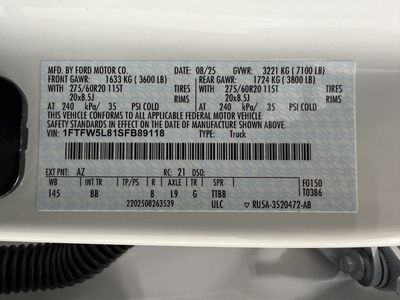 2025 Ford F-150 Lariat Truck V6 EcoBoost - Photo 19
