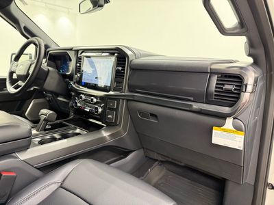2025 Ford F-150 Lariat Truck V6 EcoBoost - Photo 35