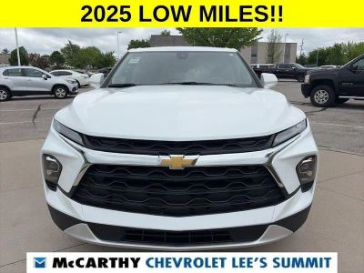 2025 Chevrolet Blazer - Photo 3