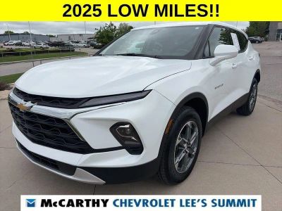 2025 Chevrolet Blazer - Photo 4