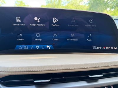 2025 Cadillac XT4 - Photo 23