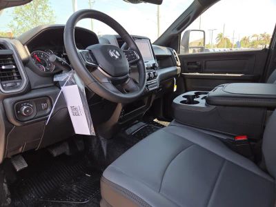 2026 Ram 5500HD — photo 12 view