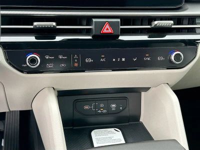 2026 Kia Sportage — photo 15 view