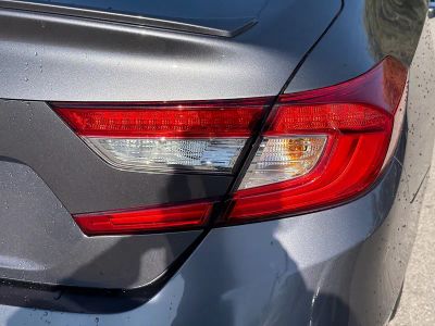 2019 Honda Accord — photo 11 view