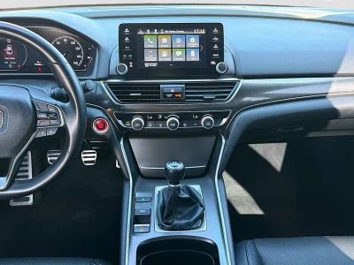 2019 Honda Accord — photo 18 view