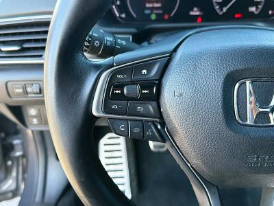 2019 Honda Accord — photo 32 view