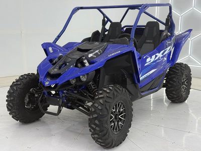 2025 Yamaha YXZ1000R SS — interior view