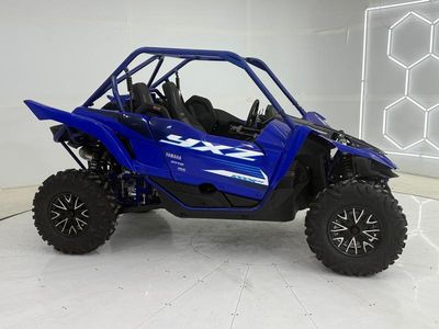 2025 Yamaha YXZ1000R SS in TEAM YAMAHA BLUE — front three-quarter view