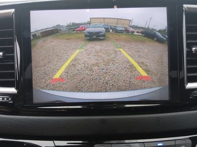 2023 Chrysler Pacifica — photo 16 view