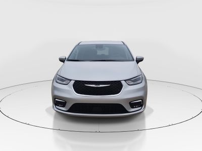 2023 Chrysler Pacifica — side profile view