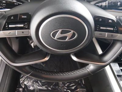 2024 Hyundai Elantra - Photo 12