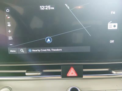 2024 Hyundai Elantra - Photo 17