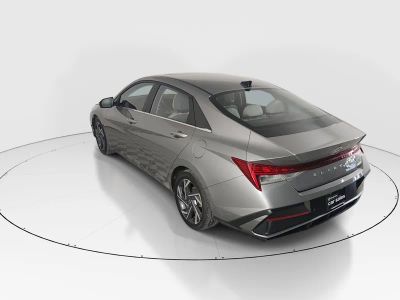 2024 Hyundai Elantra - Photo 5