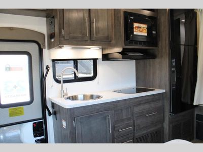 2026 Jayco Redhawk SE - Photo 10