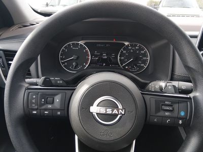 2023 Nissan Rogue - Photo 12