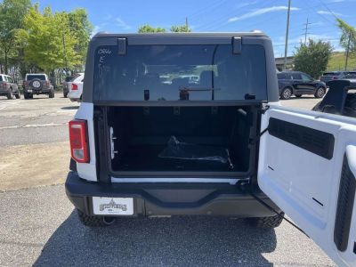 2026 Ford Bronco — photo 10 view