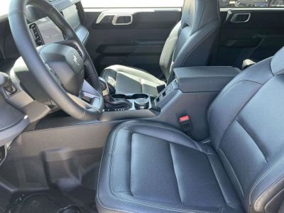 2026 Ford Bronco — photo 13 view