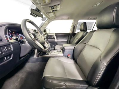2024 Toyota 4Runner — photo 12 view