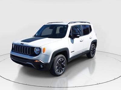 2023 Jeep Renegade - Photo 3