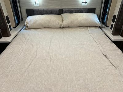 2026 Tiffin ALLEGRO BUS - Photo 22