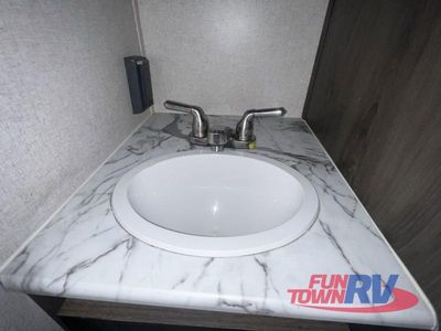 2021 Coachmen RV Clipper Ultra-Lite - Photo 30