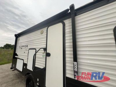 2021 Coachmen RV Clipper Ultra-Lite - Photo 12
