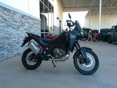 2025 Honda Africa Twin - Photo 3