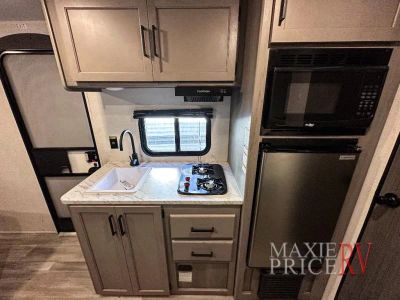 2024 Keystone Hideout Sport Single Axle - Photo 18