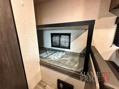 2024 Keystone Hideout Sport Single Axle - Photo 16
