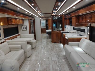 2019 Tiffin Motorhomes Allegro Bus — photo 35 view