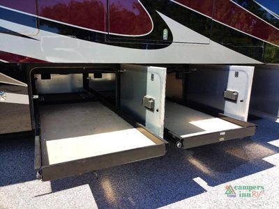2019 Tiffin Motorhomes Allegro Bus — photo 13 view