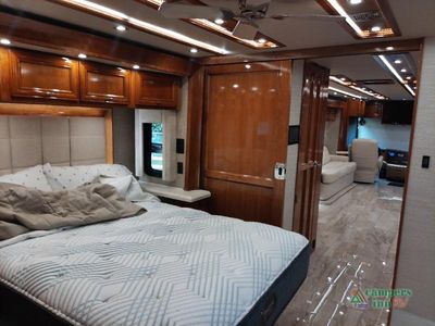 2019 Tiffin Motorhomes Allegro Bus — photo 48 view