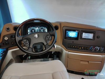 2019 Tiffin Motorhomes Allegro Bus — photo 31 view