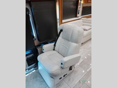 2019 Tiffin Motorhomes Allegro Bus — photo 29 view