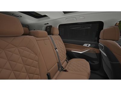 2026 BMW X7 — photo 12 view