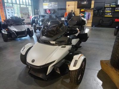 2025 Can-Am Spyder RT Sea-To-Sky - Photo 5