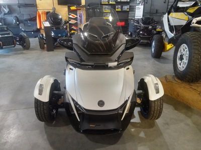 2025 Can-Am Spyder RT Sea-To-Sky - Photo 1
