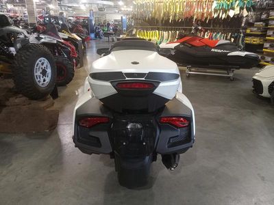 2025 Can-Am Spyder RT Sea-To-Sky - Photo 7