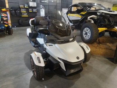 2025 Can-Am Spyder RT Sea-To-Sky - Photo 4