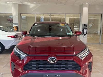 2023 Toyota RAV4 LE - Photo 8