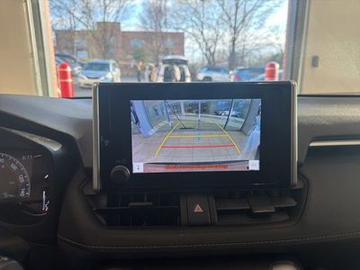 2023 Toyota RAV4 LE - Photo 14