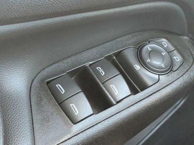 2020 Chevrolet Equinox — photo 32 view
