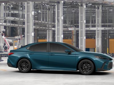 2026 Toyota Camry — photo 13 view