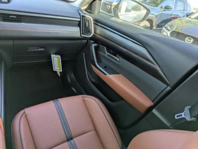 2025 Mazda CX-50 — photo 18 view