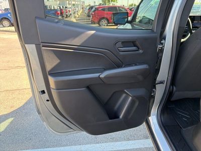 2026 Chevrolet Colorado — photo 16 view